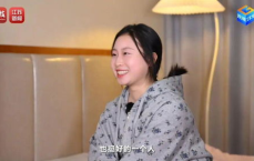 00后女孩200元月租养老院两年：青春与岁月的温馨对话