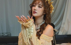 孟佳 品牌邀请看秀不让进场